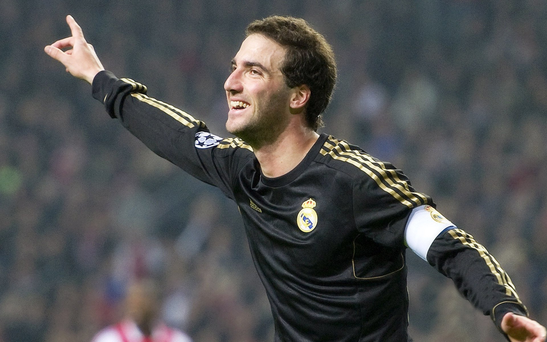 国家队新援首秀斩获关键进球，国家队新援首秀斩获关键进球视频